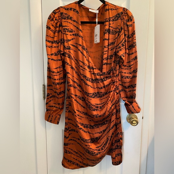 NWT Anine Bing ruched silk mini - Picture 4 of 7